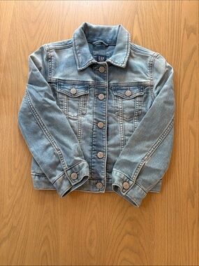 Girls Gap Medium Wash Denim Jacket